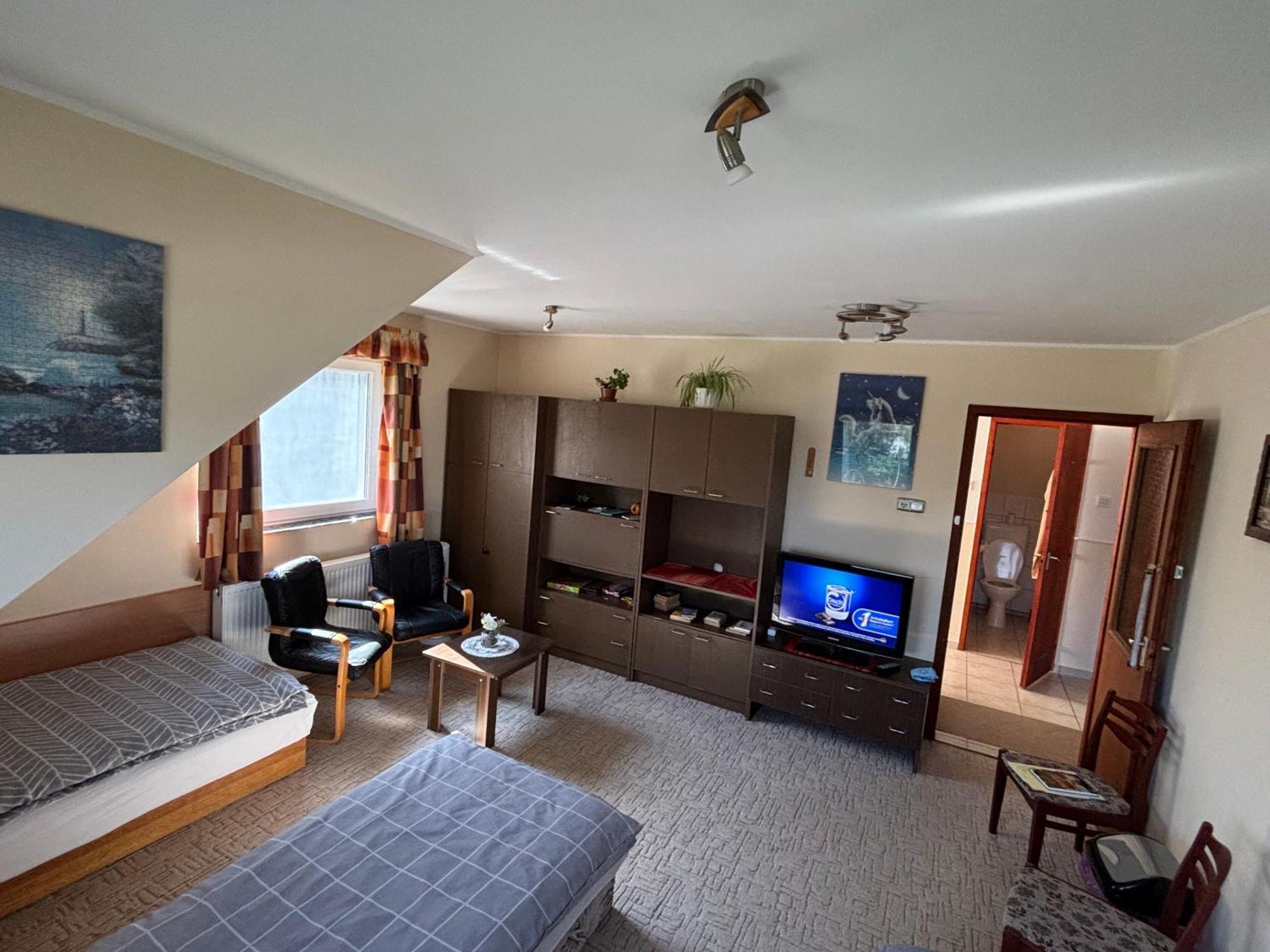 Luca Apartman เอสแตร์กอม ภายนอก รูปภาพ